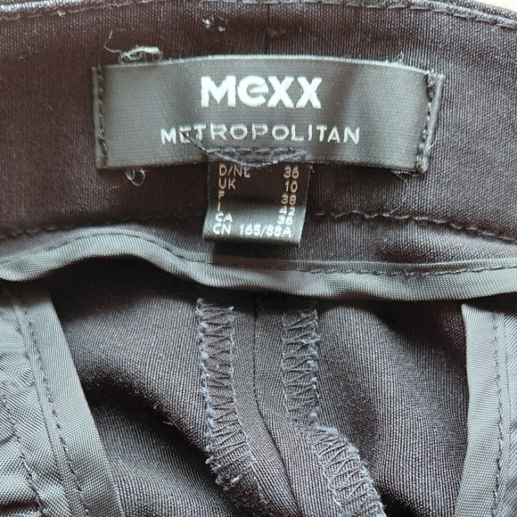 Mexx Women's Black Cropped Pants - Picture 5 of 6